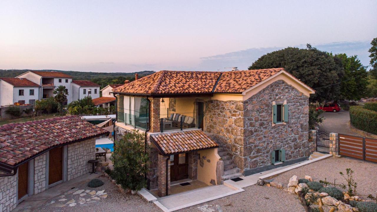 Villa Campiello Heated Pool Vrbnik Kültér fotó