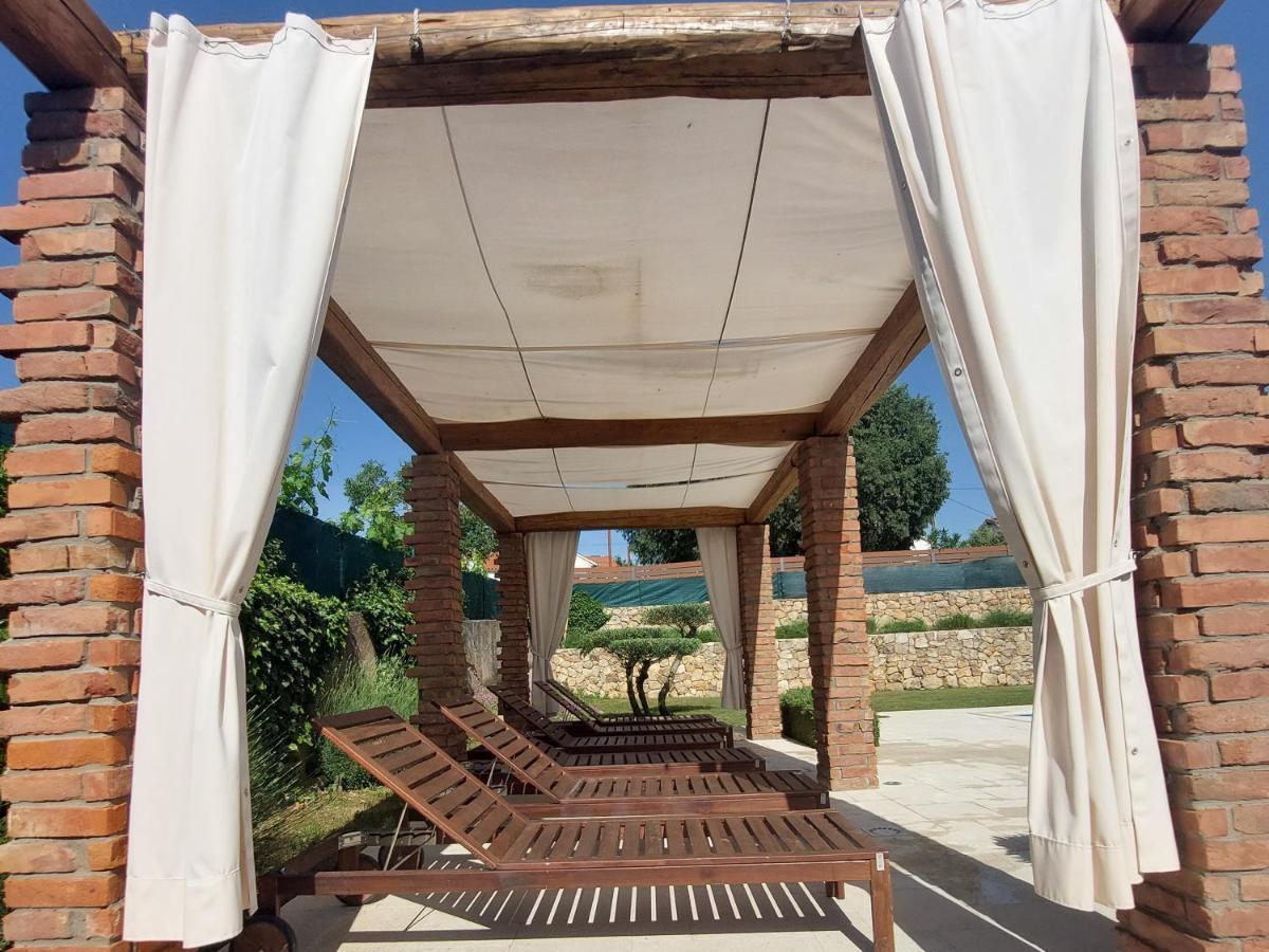 Villa Campiello Heated Pool Vrbnik Kültér fotó